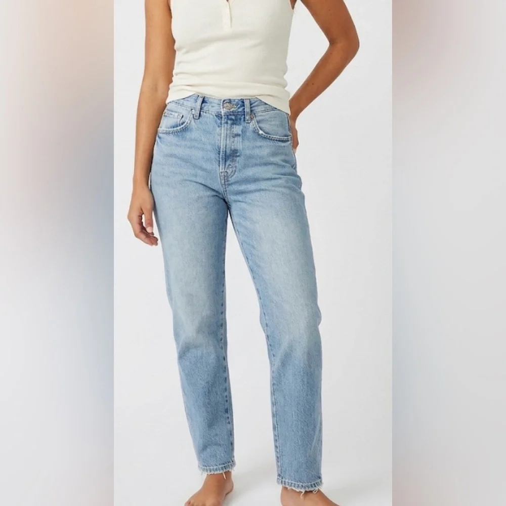 We The Free Free People Busted Knee High Rise Jeans Light Wash 26